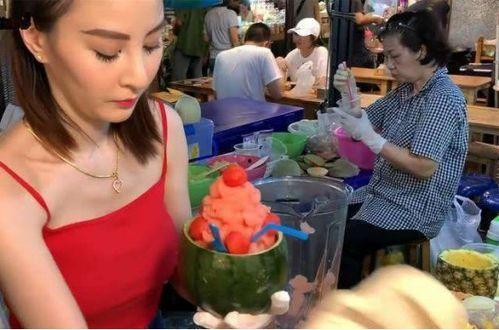 模仿大妈吃瓜视频大全,笑料百出，欢乐无限
