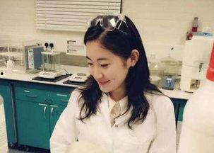 学院美女吃瓜事件视频,美女吃瓜事件视频引发热议