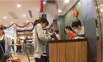老陈助理吃瓜群众视频在线观看,揭秘视频背后的精彩瞬间