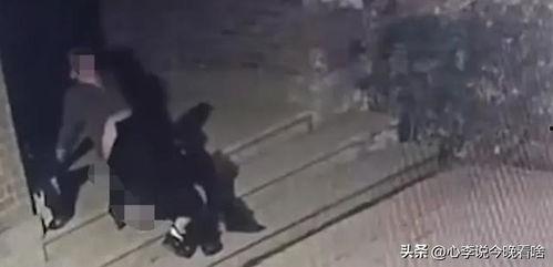 老撕鸡吃瓜的视频,揭秘娱乐圈幕后真相