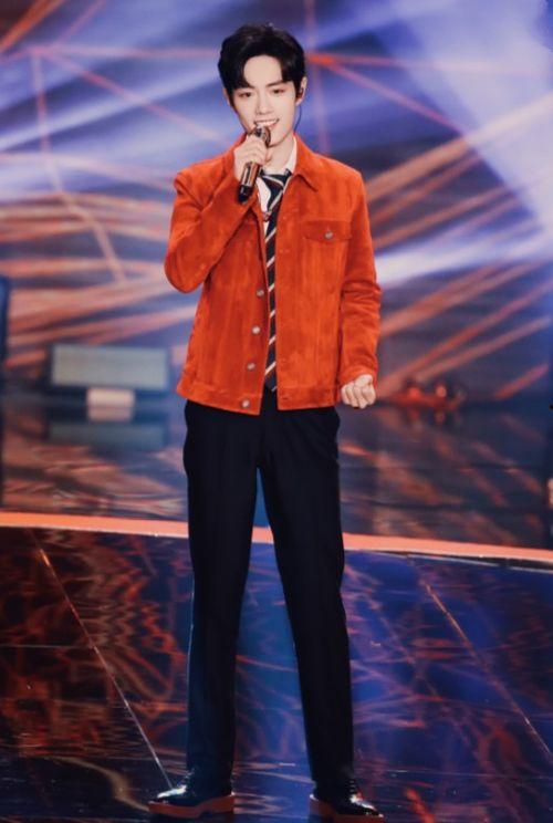 吃瓜视频肖战鞠婧祎,甜蜜互动引网友热议