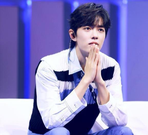 肖战227吃瓜视频,吃瓜群众视角下的娱乐圈风云