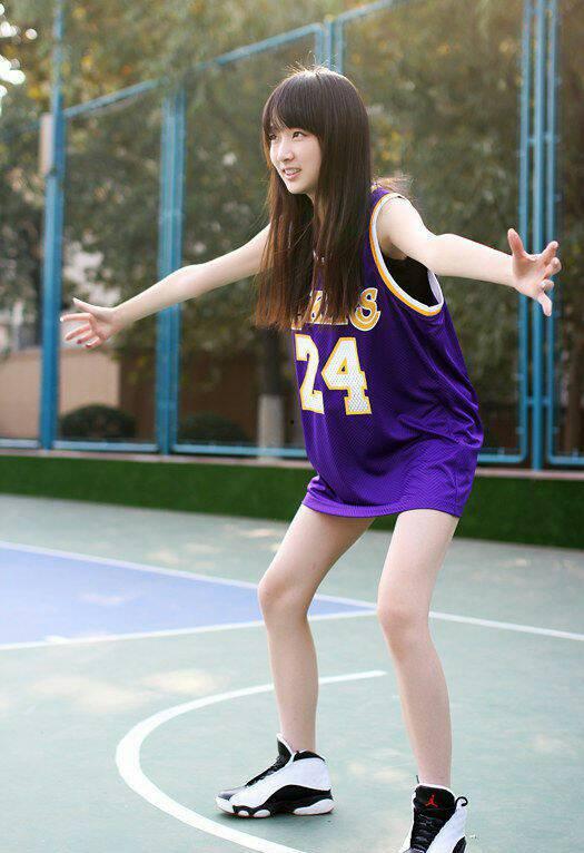 篮球女孩吃瓜视频大全集,盘点那些年我们一起追的“瓜”