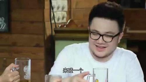 给路人画画吃瓜视频大全